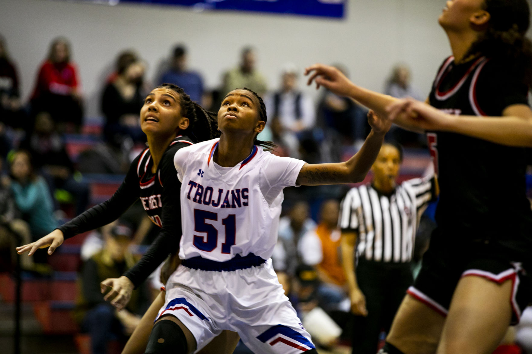 010420-s-FFC Basketball 12.JPG